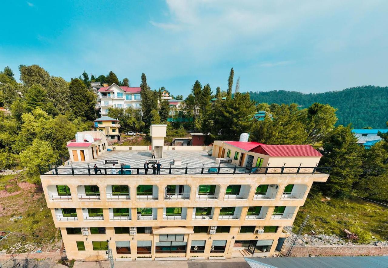 Shelton Suites ブハーバン エクステリア 写真